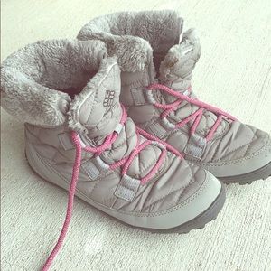 Colombia shoes Big kids 4